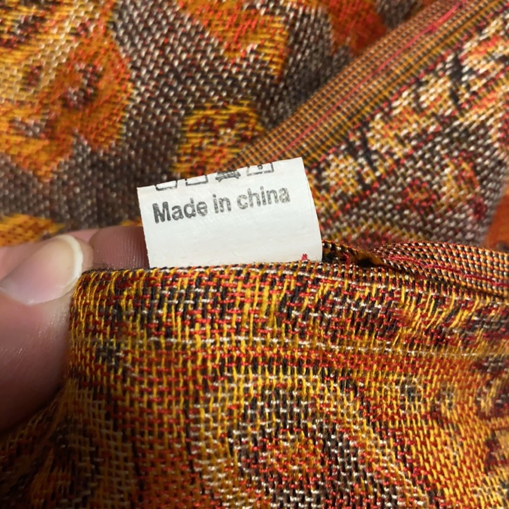 Patterned scarf - Picture 5 of 5